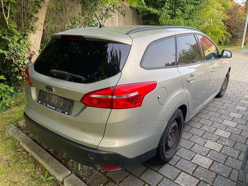 Usata Ford Focus 101 CV (74 kW) 2015 Other Station wagon