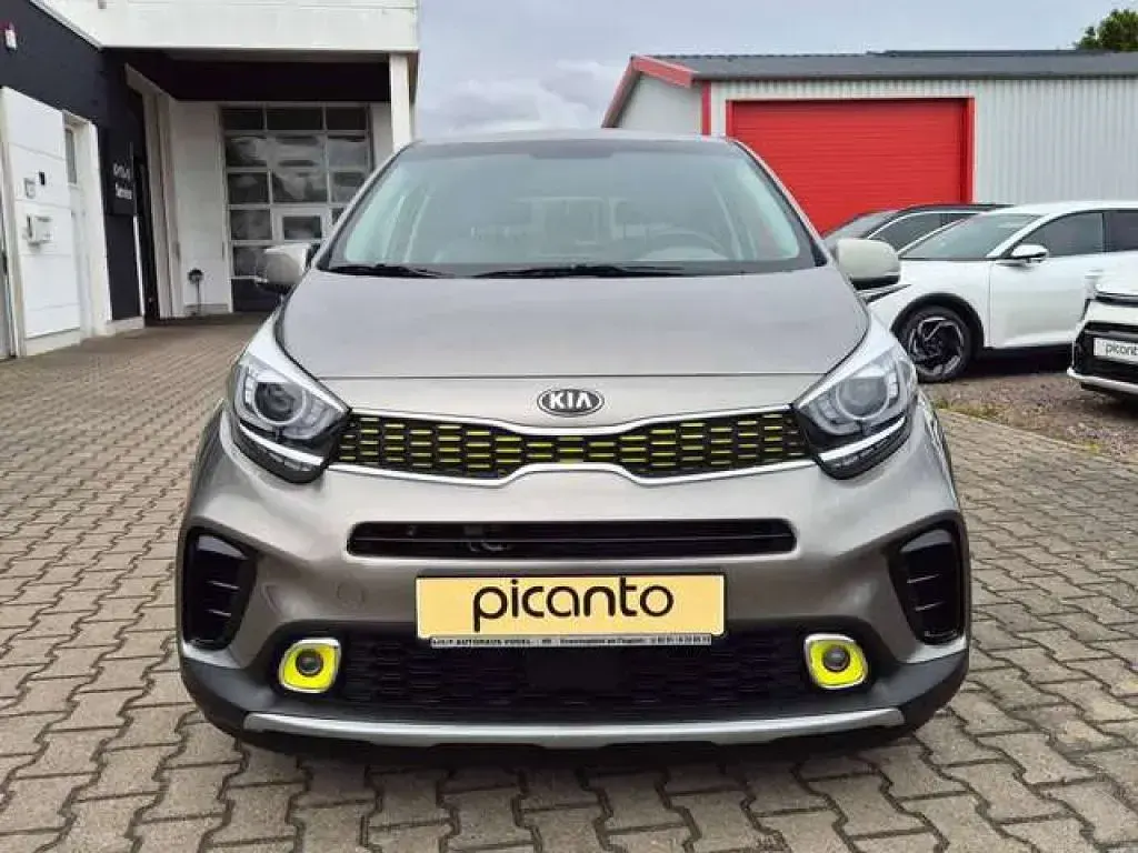 Gebraucht Kia Picanto X-Line 84 PS (61 kW) 2018 (im) titaniumsilber met. (metallic) Kleinwagen