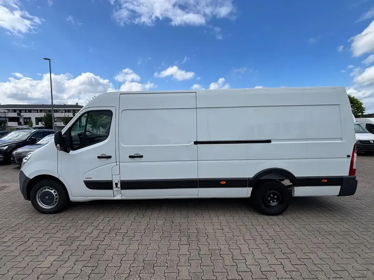 Gebraucht Opel Movano 136 PS (100 kW) 2016 Weiß Van / Kleinbus