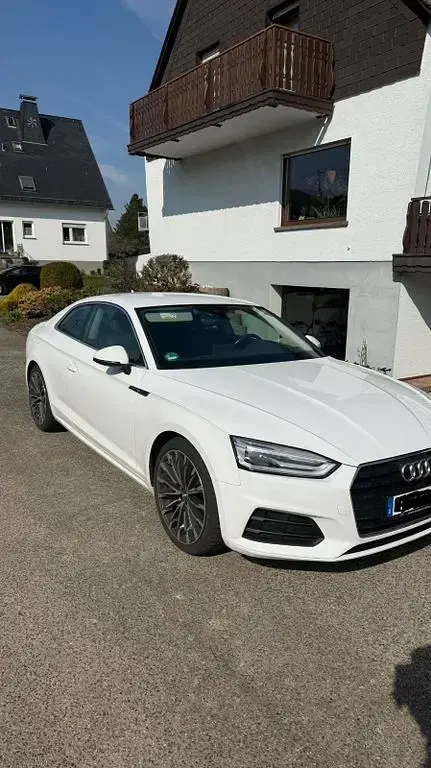 Second-hand Audi A5 Design 252 CP (185 kW) 2017 Alb Coupe