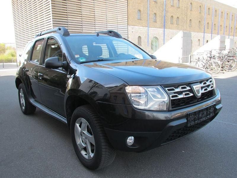 Gebraucht Dacia Duster Lauréate 105 PS (77 kW) 2014 Schwarz SUV