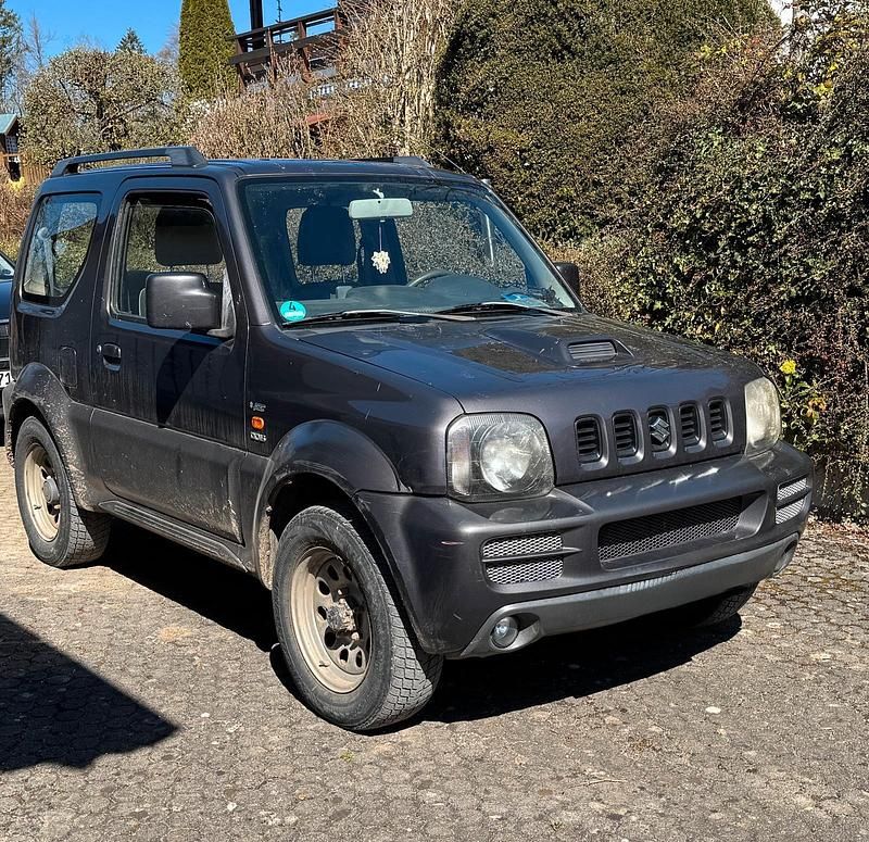 Gebraucht Suzuki Jimny 86 PS (63 kW) 2009 Grau SUV