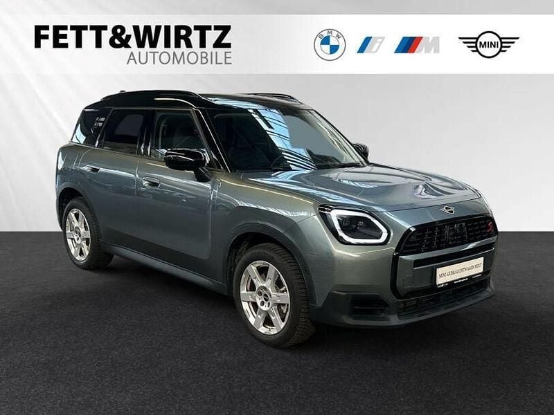 Grün Gebraucht 2024 Mini Cooper Countryman SUV | 32.700 € (Superpreis) - Bild 1/3
