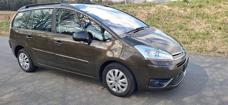 Braun Gebraucht 2010 Citroën C4 Exclusive Van / Kleinbus | 2.400 € (Guter Preis) - Bild 1/4