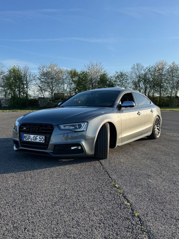 Grau Gebraucht 2013 Audi S5 Sportback Comfort Kleinwagen | 22.000 € (Superpreis) - Bild 1/4