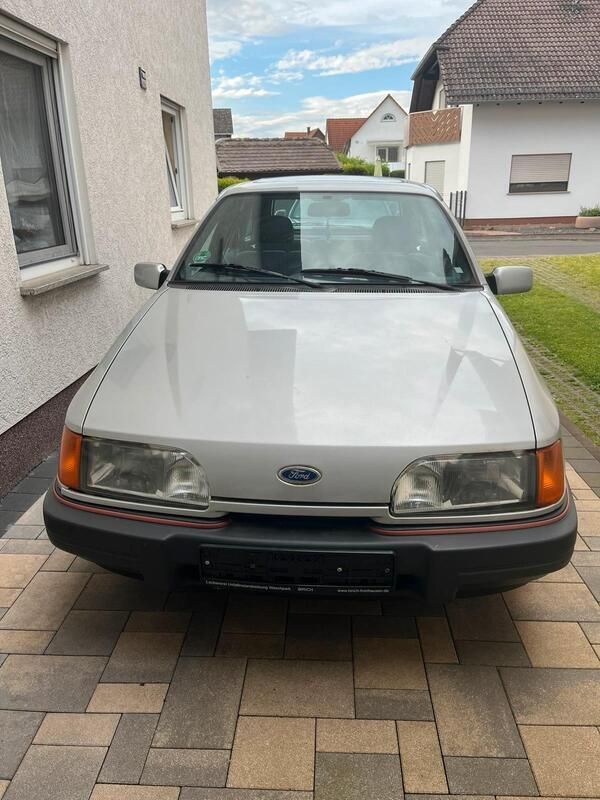 Silber Gebraucht 1989 Ford Sierra Limousine | 3.000 € - Bild 1/4