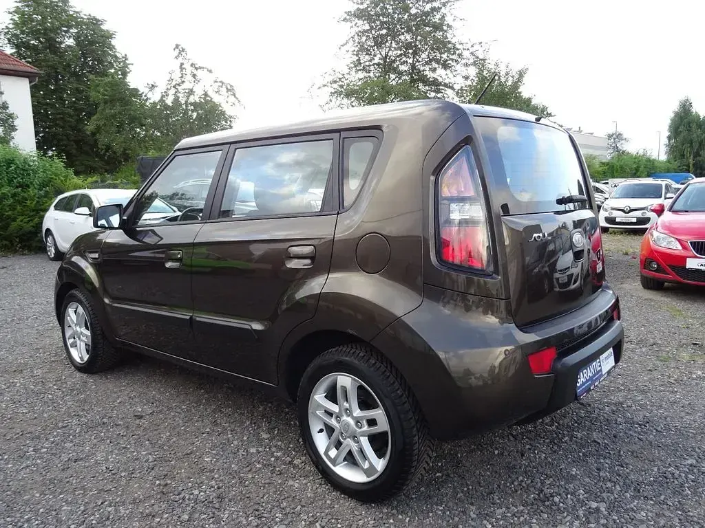 Gebraucht Kia Soul Vision 126 PS (92 kW) 2010 Braun SUV