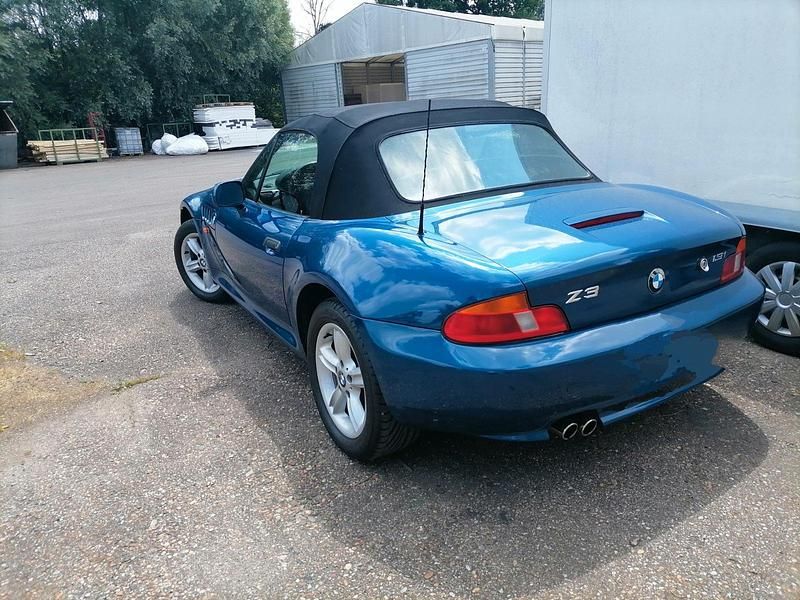 Gebraucht BMW Z3 118 PS (86 kW) 2001 Blau Cabrio