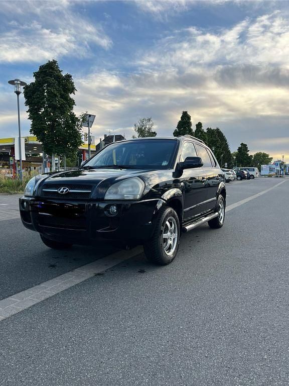 Schwarz Gebraucht 2006 Hyundai Tucson GLS SUV | 4.700 € (Fairer Preis) - Bild 1/4