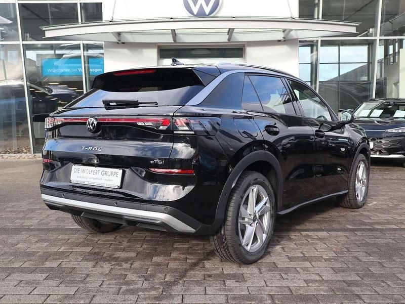 Neu VW T-Roc Style 116 PS (85 kW) 2025 Schwarz SUV