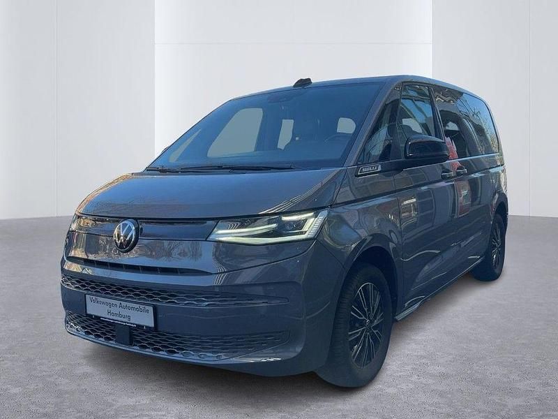 Gebraucht VW Multivan 150 PS (110 kW) 2023 Pure grey Van