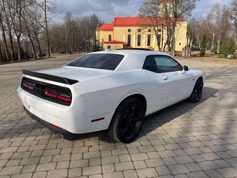 Gebraucht Dodge Challenger 373 PS (274 kW) 2017 Weiß Coupé