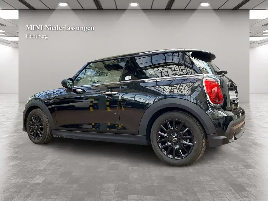 Gebraucht Mini Cooper 136 PS (100 kW) 2023 Schwarz Kleinwagen