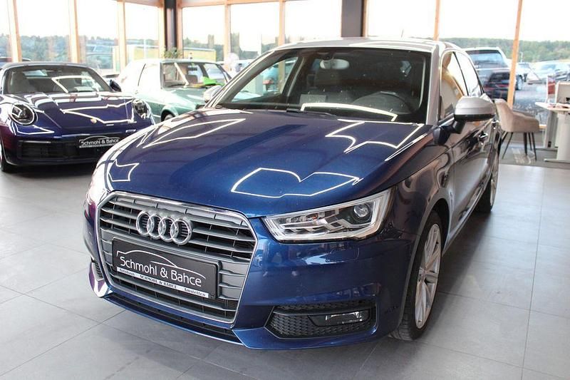 Blau Gebraucht 2017 Audi A1 Sportback Design Kleinwagen | 12.790 € (Fairer Preis) - Bild 1/4