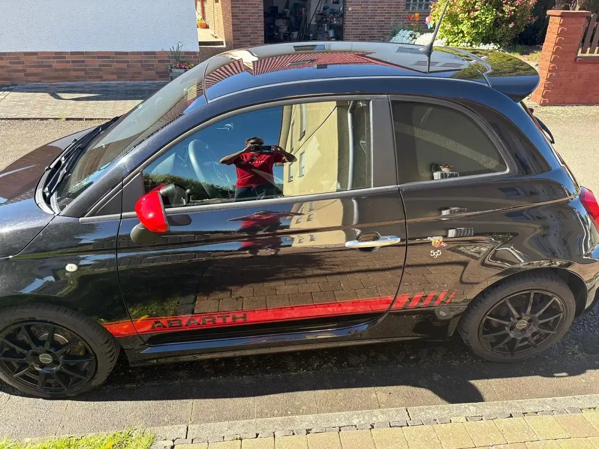 Gebraucht Abarth 595 145 PS (106 kW) 2018 Schwarz Kleinwagen