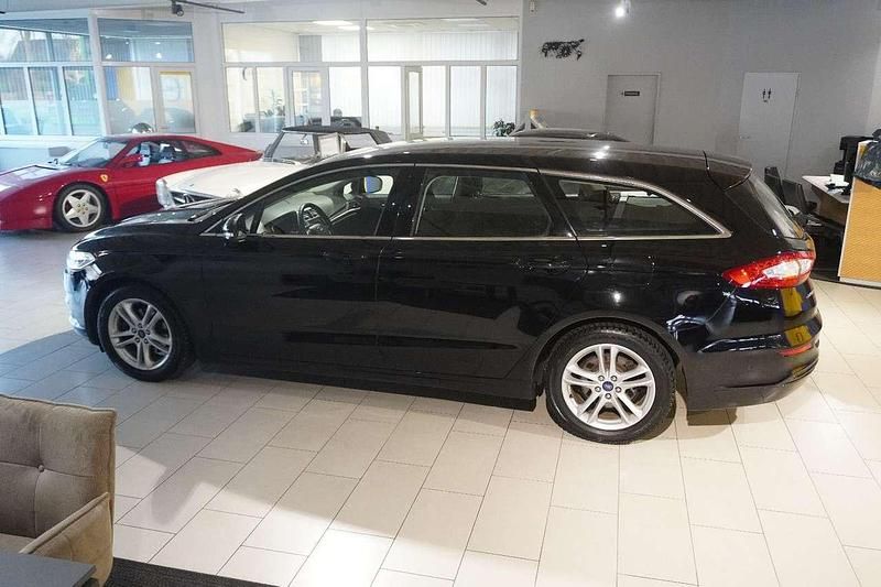 Gebraucht Ford Mondeo 160 PS (117 kW) 2017 Schwarz Kombi