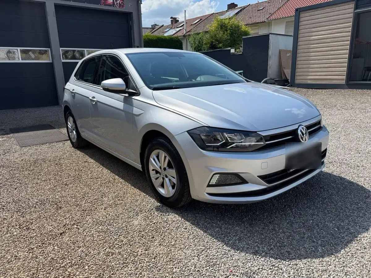 Gebraucht VW Polo Comfortline 95 PS (69 kW) 2018 Silber Kleinwagen