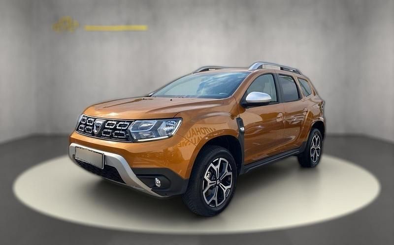 Orange metallic Gebraucht 2019 Dacia Duster Adventure SUV | 18.490 € (Teuer) - Bild 1/1