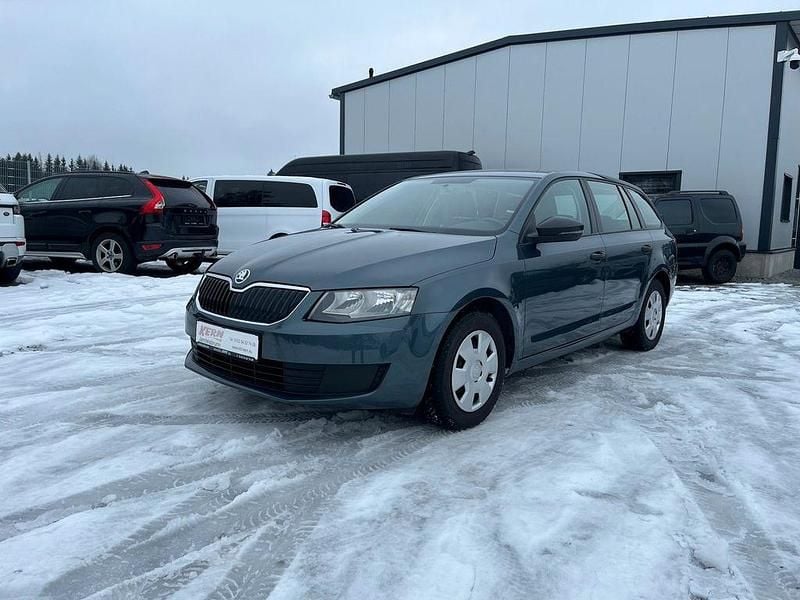 Gebraucht Skoda Octavia Active 105 PS (77 kW) 2014 Grau Kombi