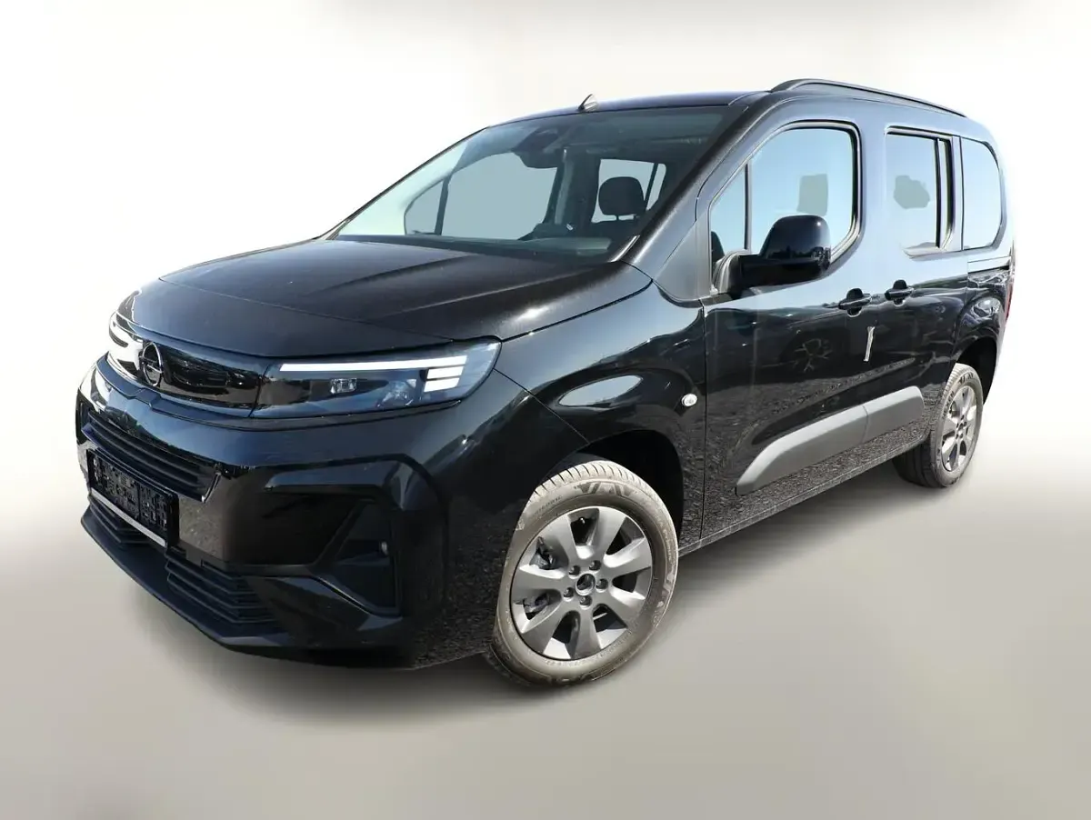 Gebraucht Opel Combo 131 PS (96 kW) 2026 Van / Kleinbus