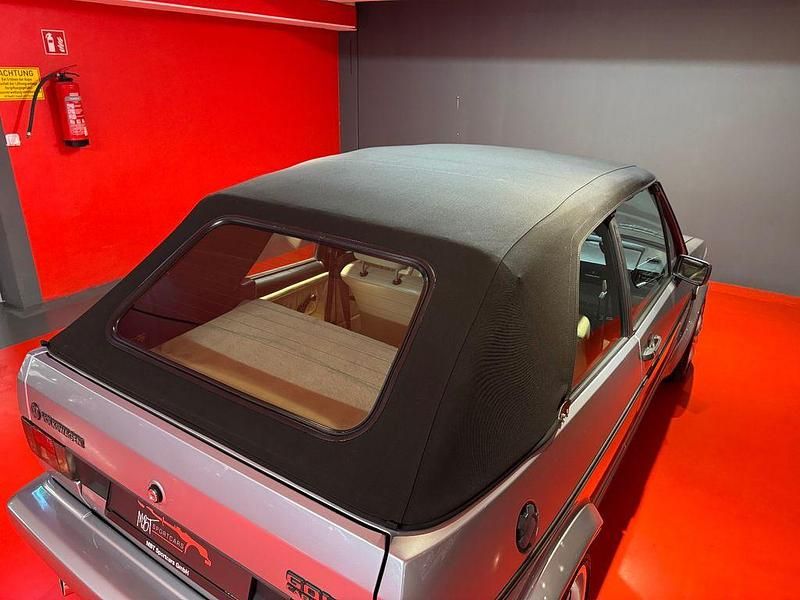 Gebraucht VW Golf Cabriolet 98 PS (72 kW) 1992 Grau Cabrio