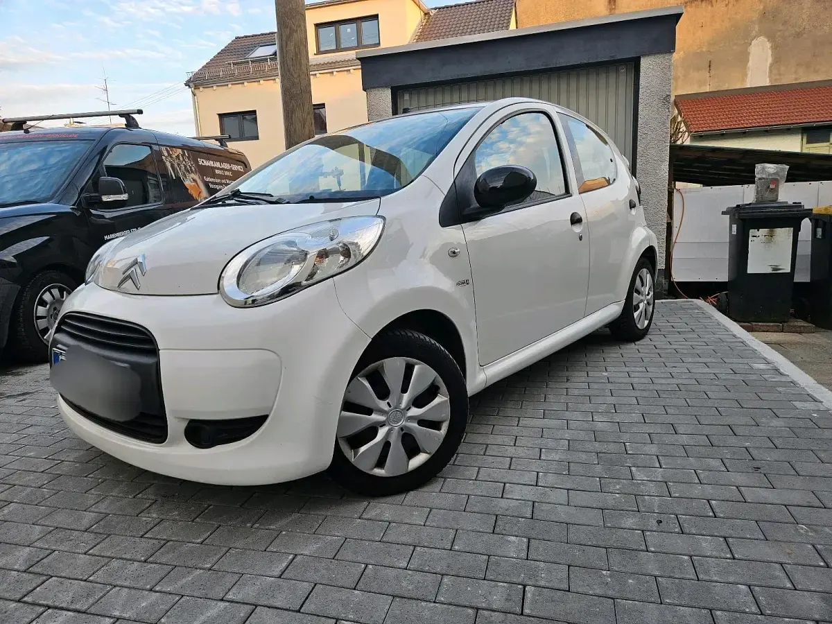 Gebraucht Citroën C1 69 PS (50 kW) 2009 Weiß Kleinwagen