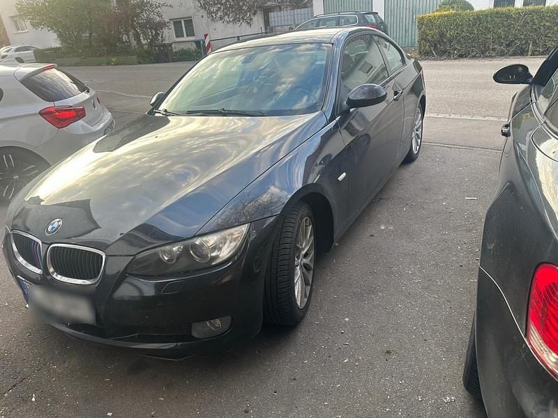 Używany BMW 320 177 KM (130 kW) 2009 Czarny Coupe