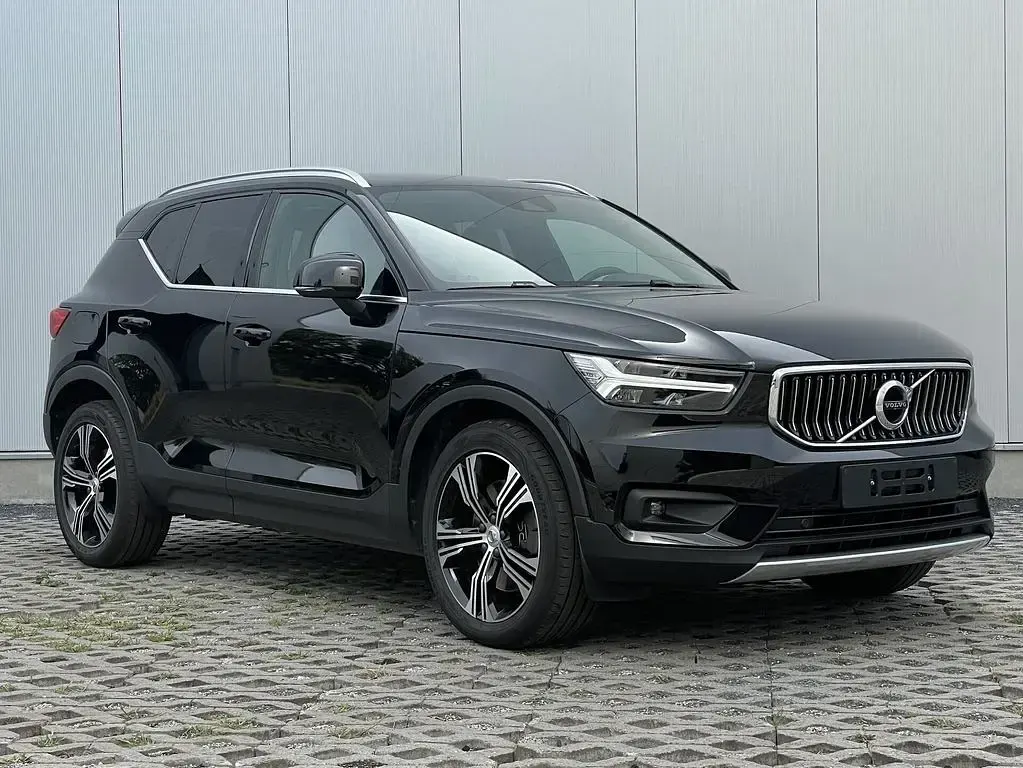 Gebraucht Volvo XC40 211 PS (155 kW) 2021 Schwarz SUV