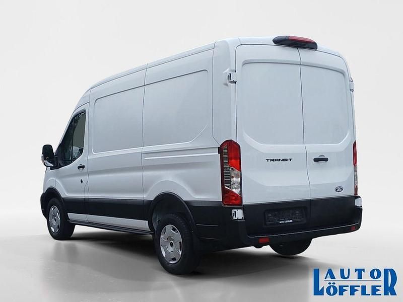 Gebraucht Ford Transit Trend 131 PS (96 kW) 2025 Weiß Limousine