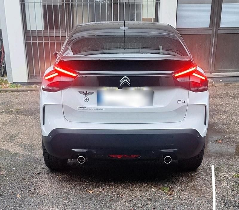 Gebraucht Citroën C4 130 PS (95 kW) 2021 Weiß Limousine