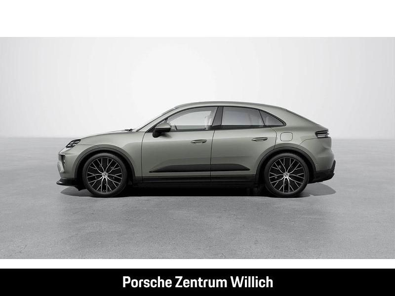 Gebraucht Porsche Macan 300 kW (408 PS) 2024 Aventuringrünmetallic SUV