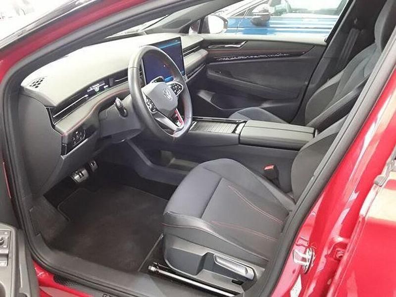 Gebraucht VW ID.7 GTX 250 kW (340 PS) 2025 Rot Kombi