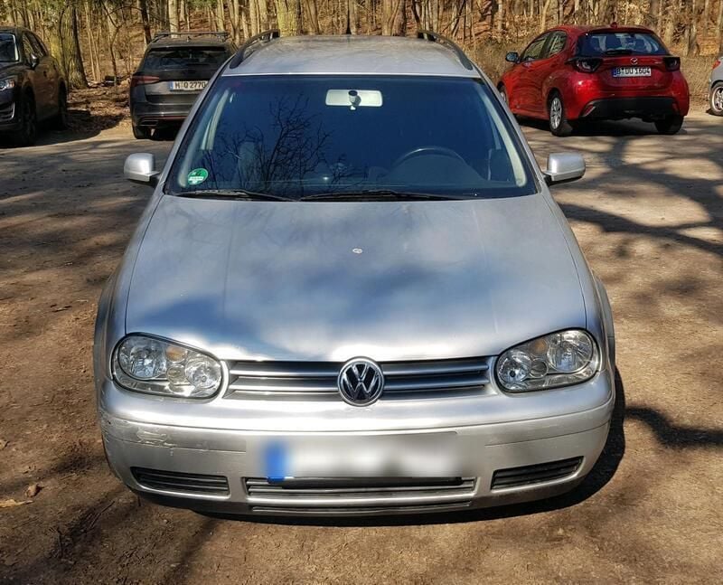 Silber Gebraucht 2000 VW Golf IV Kombi | 950 € (Superpreis) - Bild 1/4