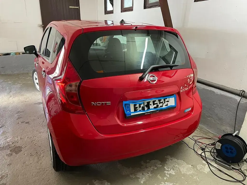 Gebraucht Nissan Note Visia 90 PS (66 kW) 2014 Rot Kleinwagen