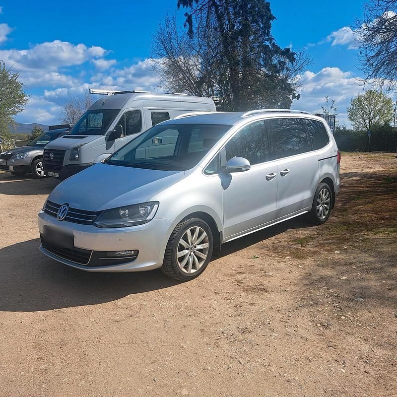 Gebraucht VW Sharan 140 PS (102 kW) 2012 Silber Van / Kleinbus