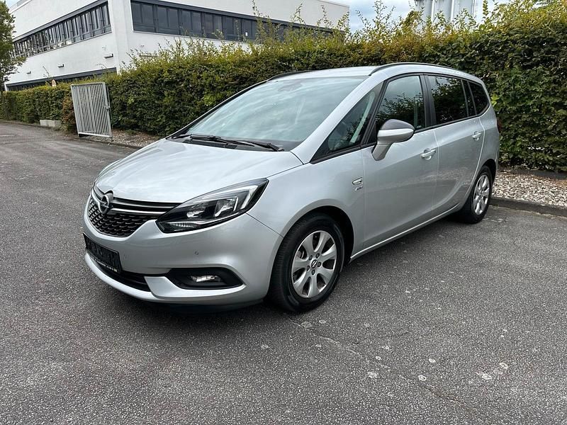 Silber Gebraucht 2017 Opel Zafira Van / Kleinbus | 6.750 € (Fairer Preis) - Bild 1/4