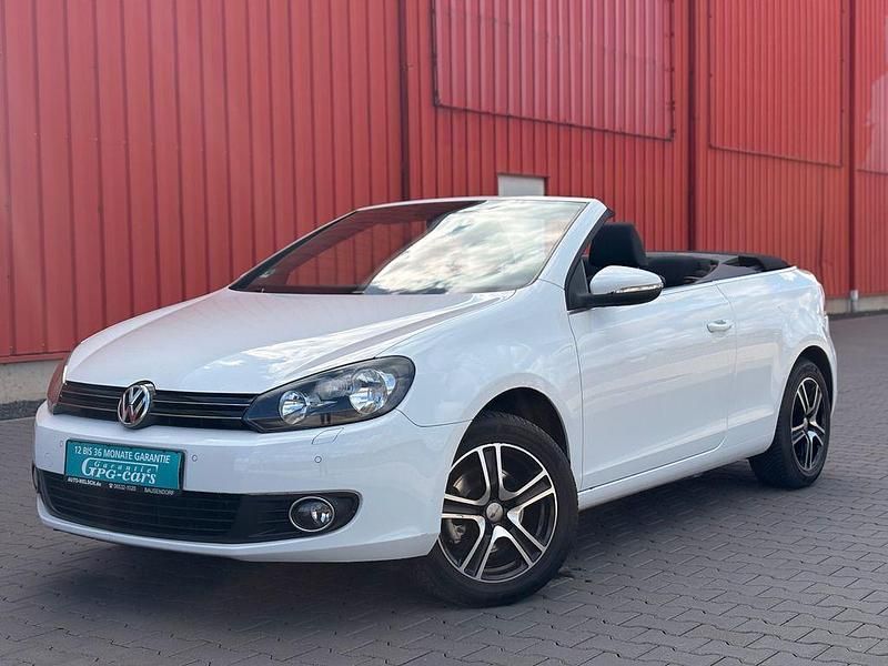 Usata VW Golf 105 CV (77 kW) 2011 Bianco Cabrio