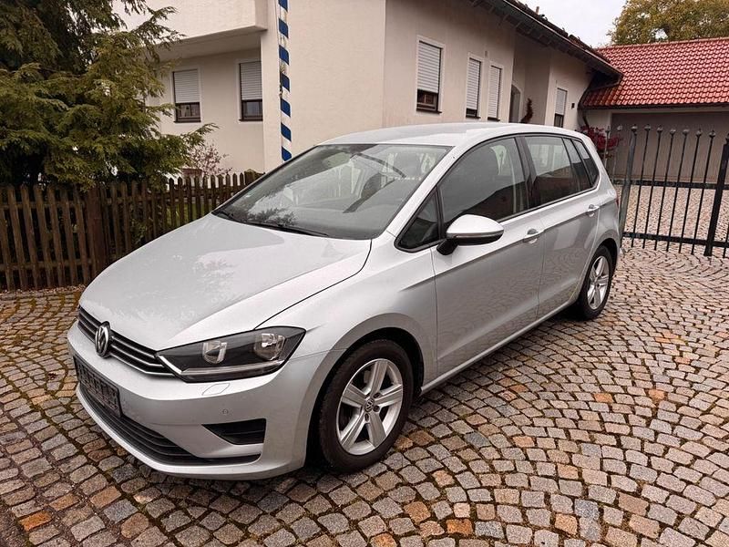 Gebraucht 2014 VW Golf Sportsvan LOUNGE Van / Kleinbus | 6.600 € (Fairer Preis) - Bild 1/4