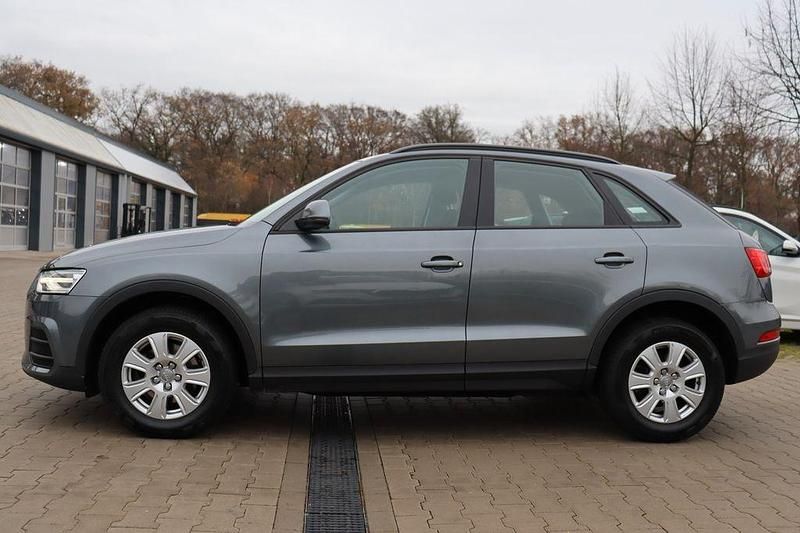 Gebraucht Audi Q3 Premium 120 PS (88 kW) 2017 Grau SUV