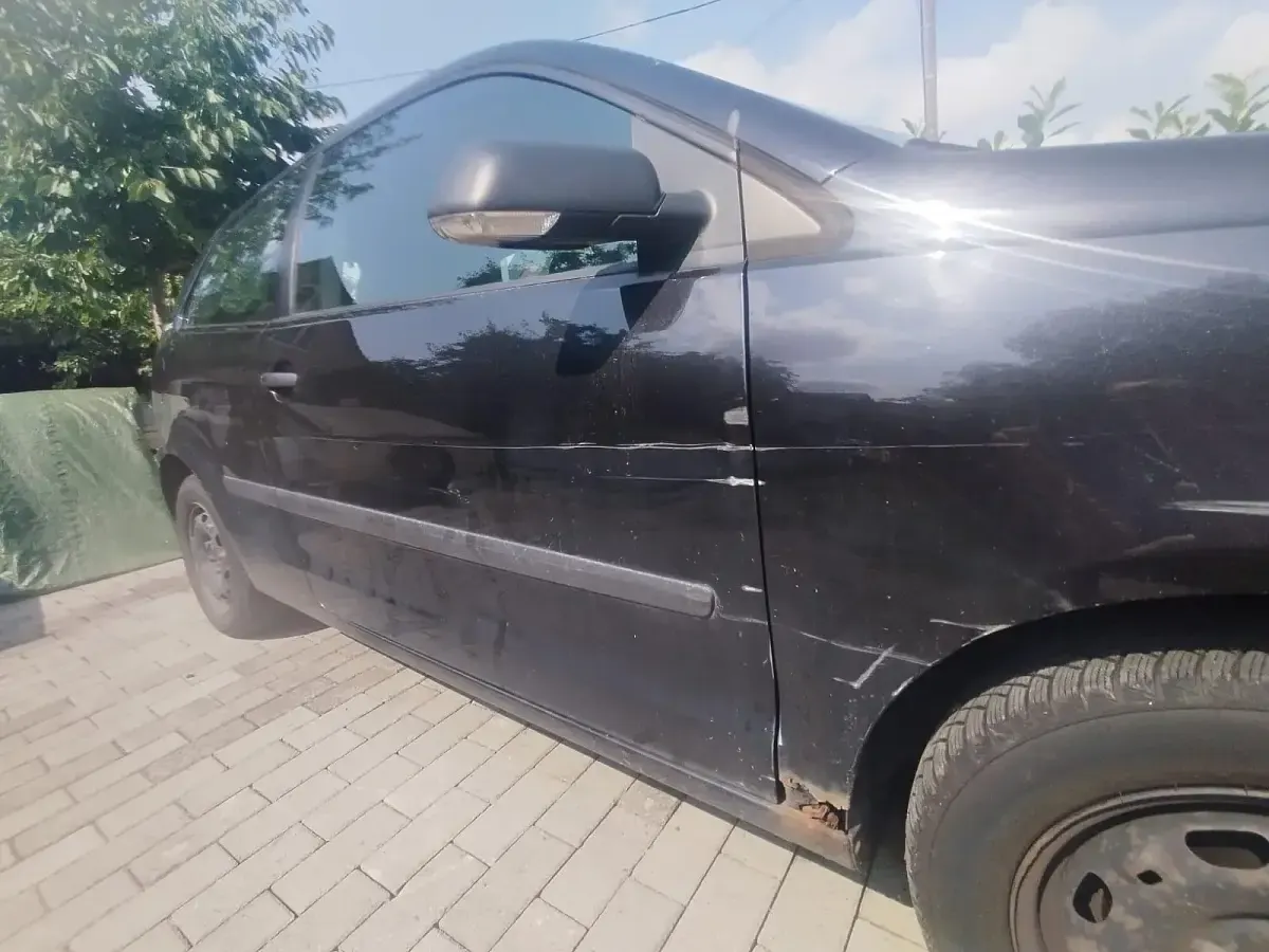 Gebraucht VW Polo 54 PS (39 kW) 2006 Schwarz Kleinwagen