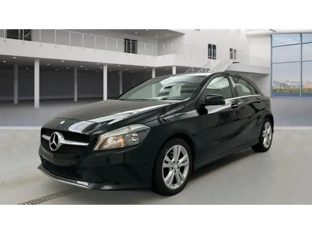 Gebraucht Mercedes A200 136 PS (100 kW) 2017 Nachtschwarz Kleinwagen