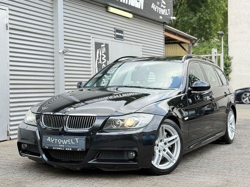 Schwarz Gebraucht 2008 BMW 330 M Sport Kombi | 9.250 € (Guter Preis) - Bild 1/4