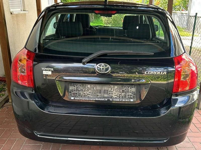 Gebraucht Toyota Corolla 97 PS (71 kW) 2005 Schwarz Kombi
