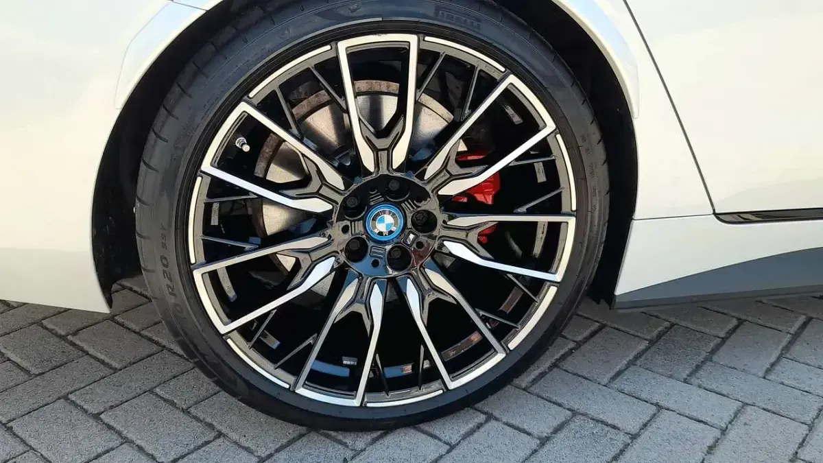 Gebraucht BMW i4 400 kW (544 PS) 2023 Weiß Limousine