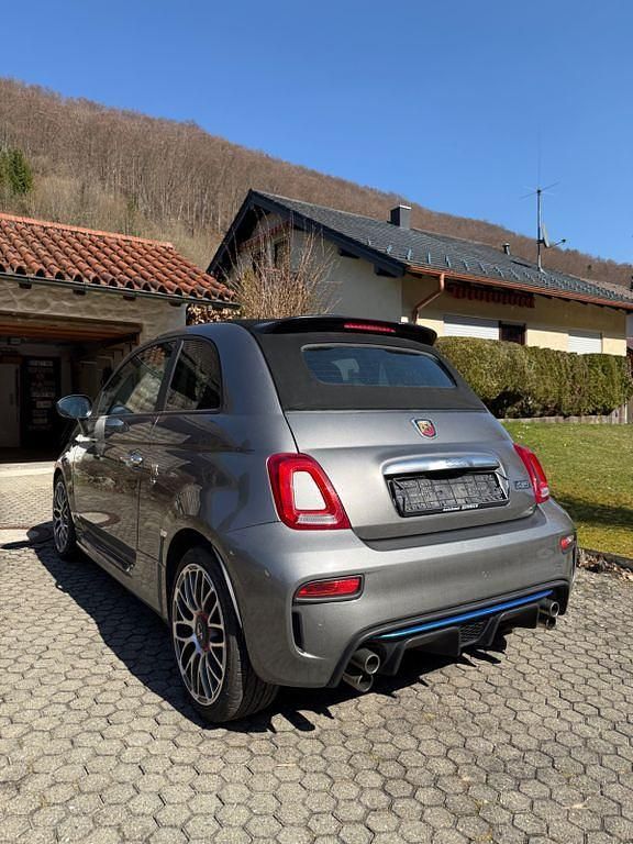 Gebraucht Abarth 595C 165 PS (121 kW) 2022 Grau Cabrio