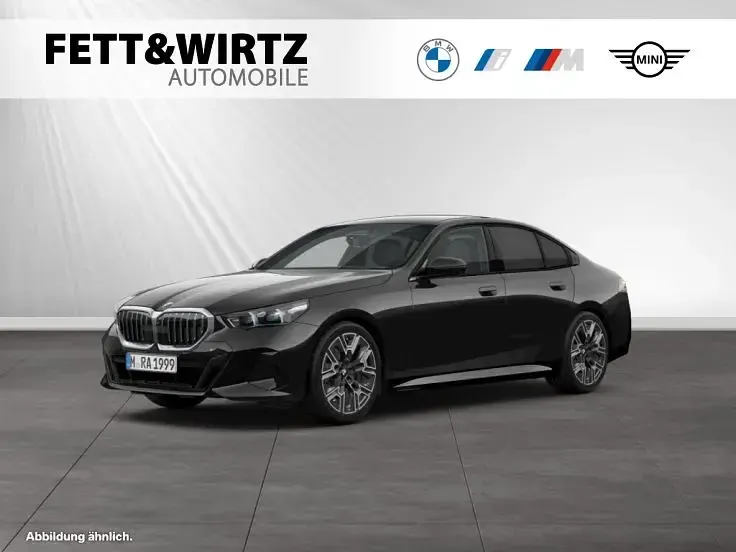 Gebraucht BMW 520 Comfort Edition 197 PS (144 kW) 2025 Limousine