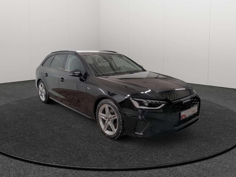 Gebraucht Audi A4 S-Line 163 PS (119 kW) 2023 Schwarz Kombi