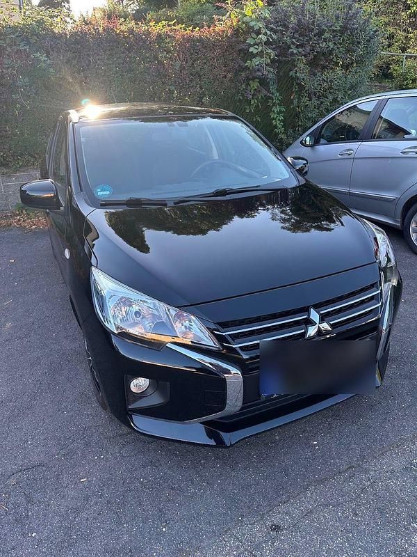 Schwarz Gebraucht 2024 Mitsubishi Space Star Select Kleinwagen | 12.500 € (Fairer Preis) - Bild 1/4
