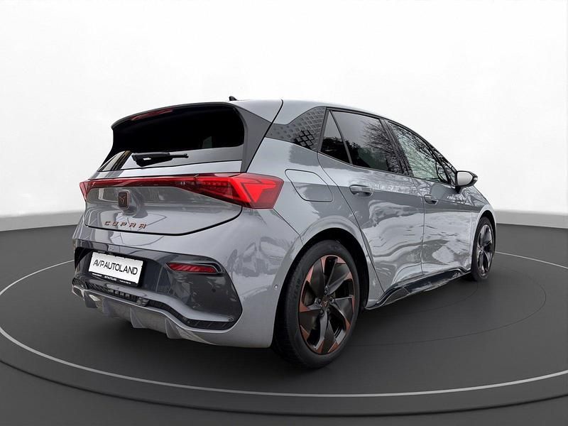 Second-hand Cupra Born 169 kW (231 CP) 2022 Gri Hatchback
