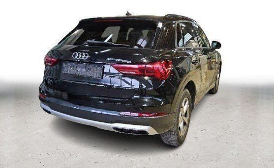 Gebraucht Audi Q3 Advanced Plus 150 PS (110 kW) 2022 Mythosschwarz metallic SUV